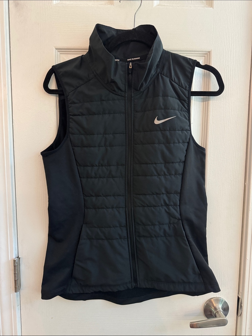 NIKE Women’s Quilted Running Vest Black Size Small